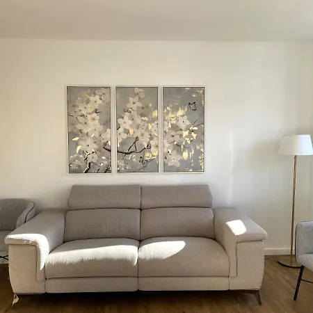 Center 3bedrooms Apartment *